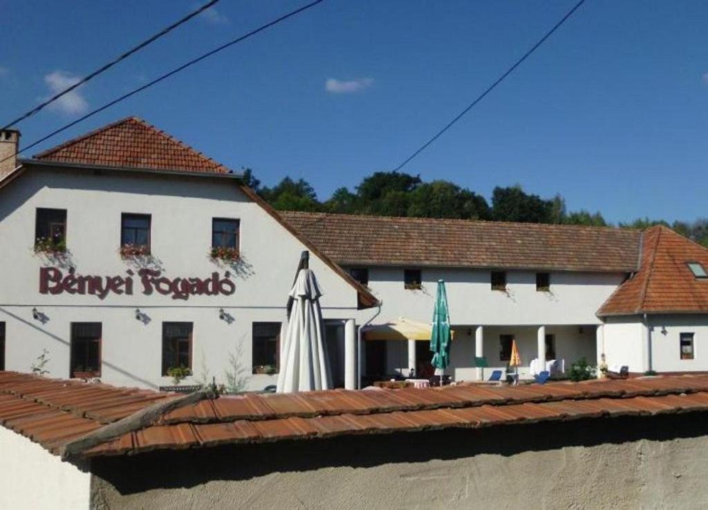 Bényei Fogadó Panzió és Étterem Erdőbénye Exterior foto