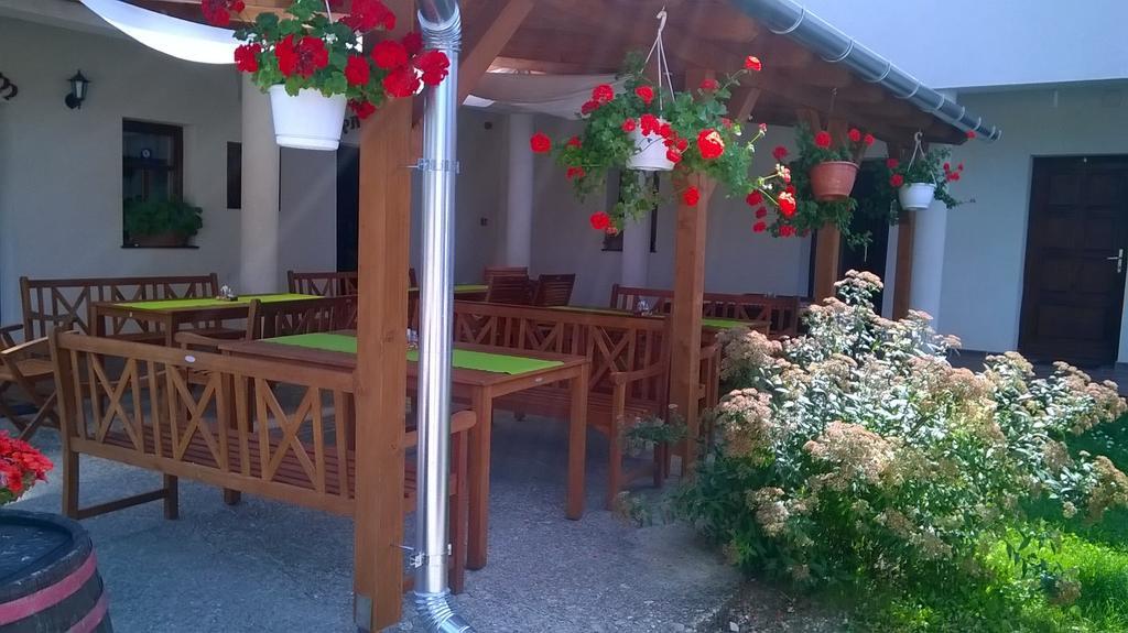 Bényei Fogadó Panzió és Étterem Erdőbénye Exterior foto
